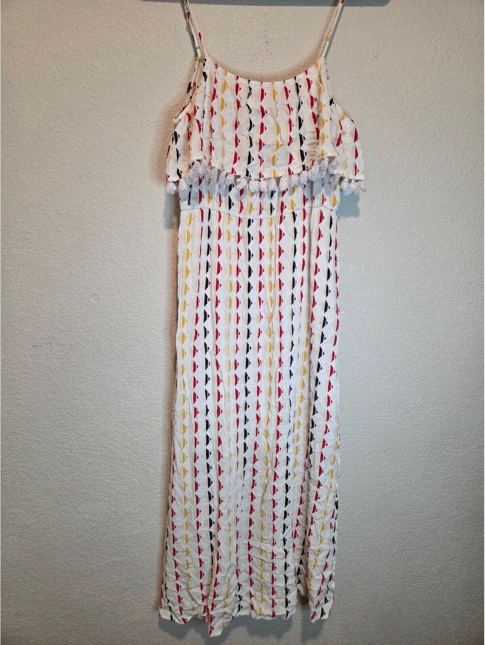 eyeshadow Lightweight Patterned Maxi Dress with Tassel Detail, L